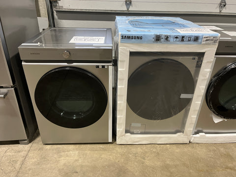 New Laundry Set - Electric: WF53BB8700AT Samsung Bespoke 5.3 cu. ft. Ultra-Capacity Smart Front Load Washer in Silver Steel with Super Speed Wash and Al Smart Dial + DVE53BB8700T Samsung Bespoke 7.6 cu. ft. Ultra-Capacity Vented Smart Electric Dryer