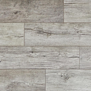 Home Decorators Collection Silver Cliff Oak 12 mm T x 7.48 in. W x 50.67 in. L Water Resistant Laminate Flooring (6 cases / 73.68 sq ft.)